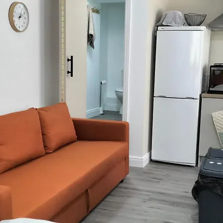 Prázdninový dům Blue Moon Self Catering