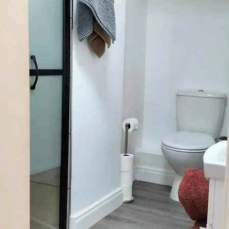 Blue Moon Self Catering *