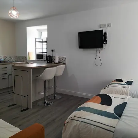 Blue Moon Self Catering Feriehus Dunkineely