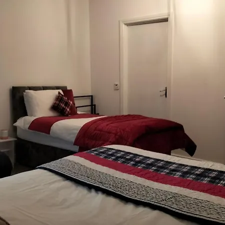 Blue Moon Rent A