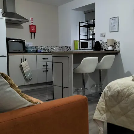 Blue Moon Self Catering Сasa de vacaciones