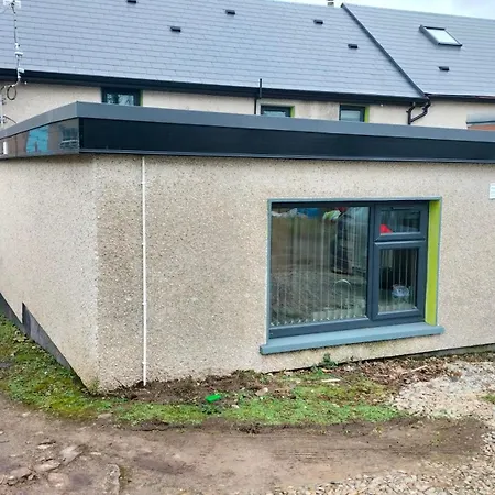 Blue Moon Self Catering * Dunkineely