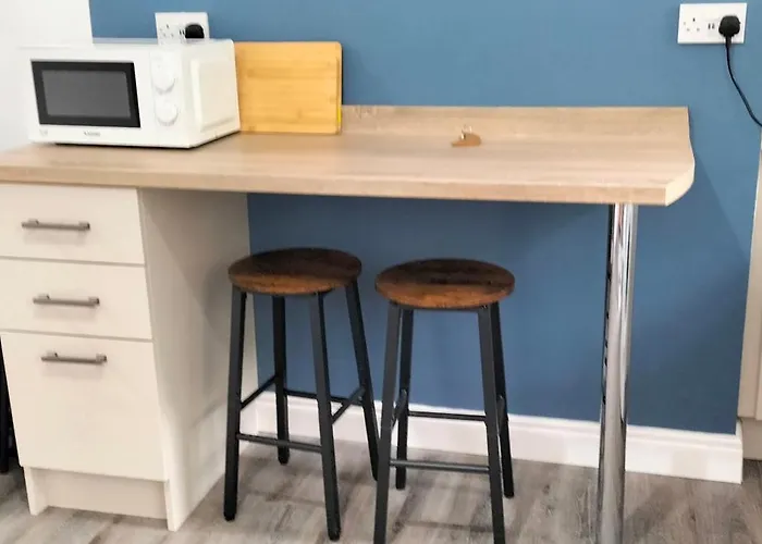 Blue Moon Self Catering * Dunkineely