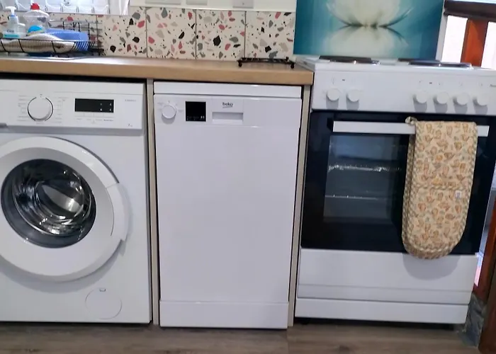 Blue Moon Self Catering * Dunkineely